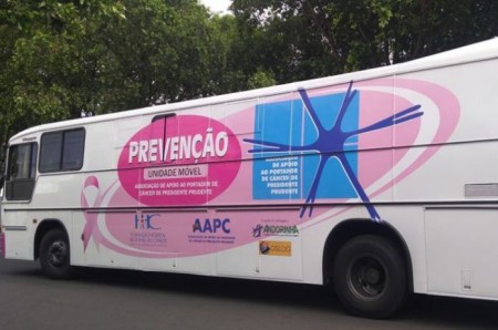 Unidade móvel realiza exame Papanicolau em Rinópolis