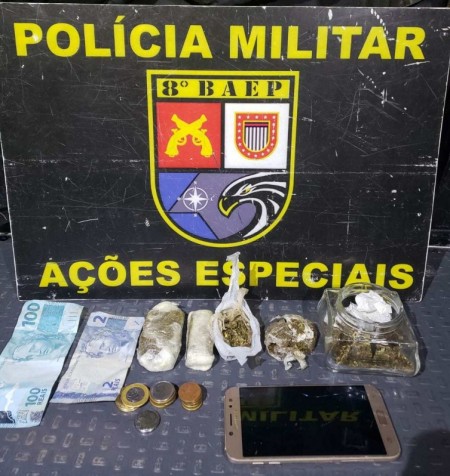 BAEP apreende drogas e dinheiro com jovem em Paulicéia