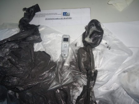 Revista identifica celular nas partes íntimas de visitante em Penitenciária de Irapuru