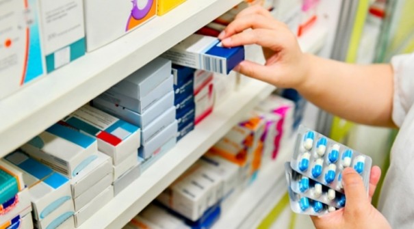 Decreto manda reter trs medicamentos em farmcias, para uso da Santa Casa e Secretaria de Sade de Adamantina