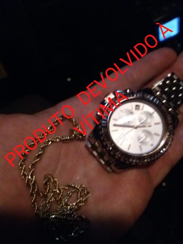 Por meio de den�ncia, Pol�cia Militar chega a autor de crime de furto e recupera produtos furtados