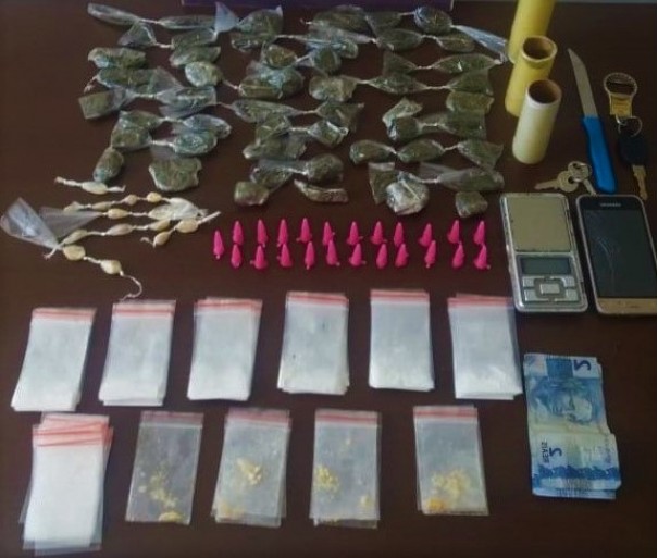 Menor � detido com mais de 40 por��es de crack, al�m de maconha e coca�na em Tup�