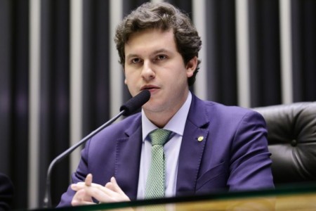 Deputado Enrico Misasi é o novo líder do PV em Brasília