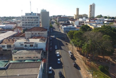 Comércio de Adamantina tem horário especial para os dias do Black Friday