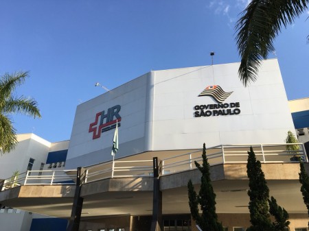 Trabalhador tem o braço direito decepado durante centrifugação de roupas em motel em Presidente Prudente