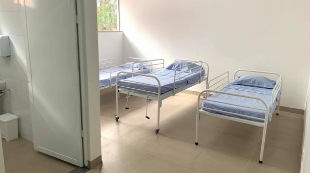 Com recursos federais, PAI inaugura ala Covid-19; obras foram realizadas em tr�s meses