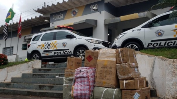 PM Rodovi�ria de Adamantina prende homem e apreende mercadorias sem nota fiscal vindas do Paraguai