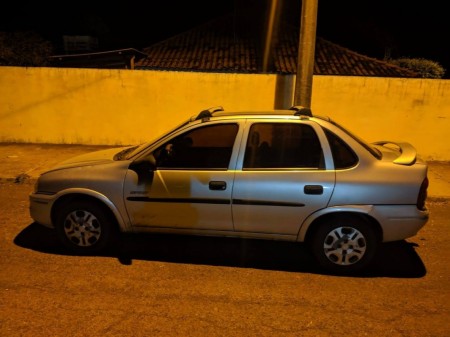Polícia Militar apreende em flagrante três adolescentes após furto de veículo em Ouro Verde