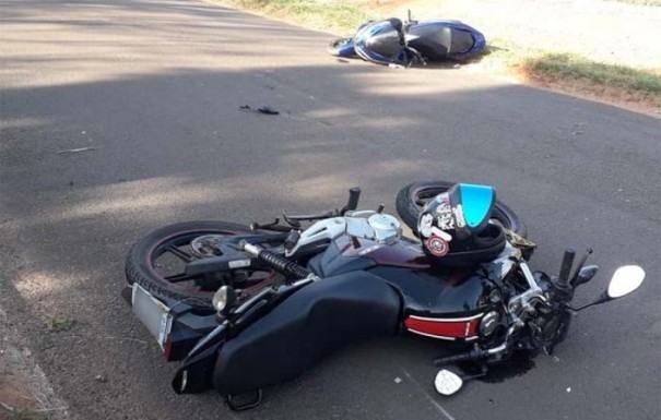 Coliso envolvendo duas motos fere duas pessoas em vicinal de Tup