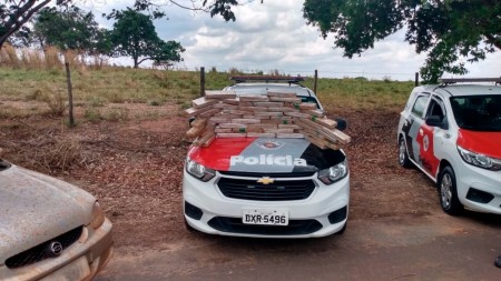 Polícia Militar intercepta em Pacaembu carga de maconha que era transportada de MS com destino a Adamantina