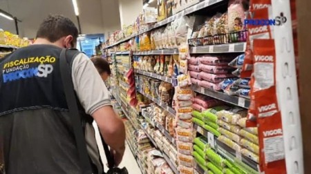 Procon-SP percorre 156 cidades e fiscaliza preços de alimentos; fiscais estiveram em Adamantina