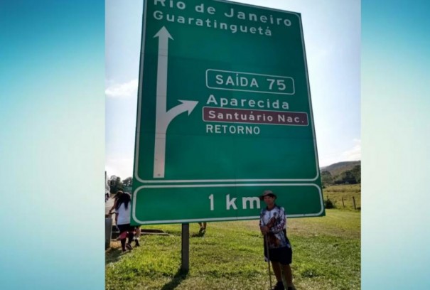 Caminhoneiro de Rinpolis percorre 730 km a p at o Santurio de Aparecida
