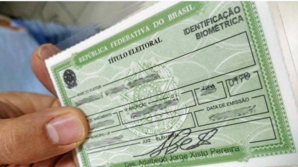 STF confirma no ser obrigatrio portar ttulo de eleitor para votar