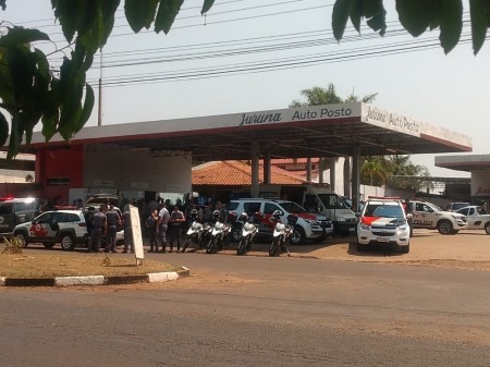 Homem morre baleado pela PM e dois são presos após roubo a agência dos Correios de Estrela do Norte