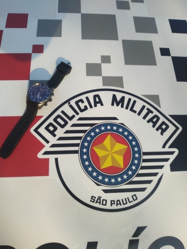 Adolescente � apreendido por ato infracional de furto, em Osvaldo Cruz