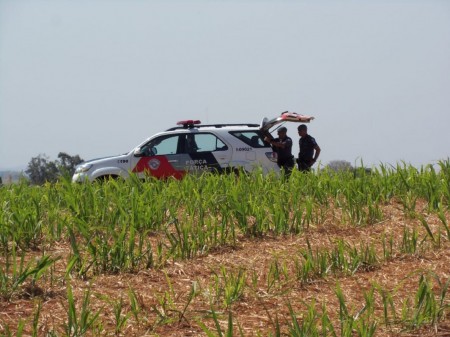 Perseguição policial na SP-425 termina com um bandido morto