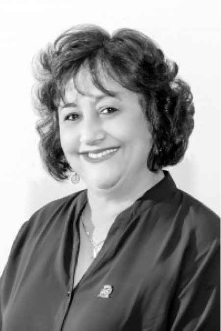 Gilma anuncia que é pré-candidata a vice na chapa de Luizinho Gumiero