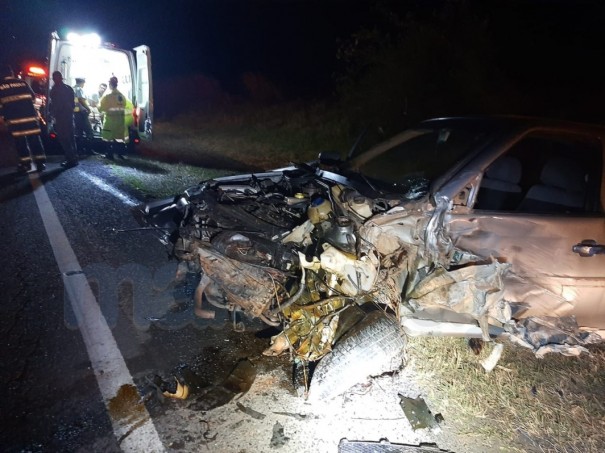 Motorista fica ferido em colis�o frontal na SP-294 em Tup�