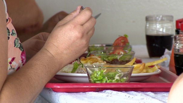 Acordo permite atendimento presencial at 22h em bares e restaurantes a partir de 4 em Presidente Prudente