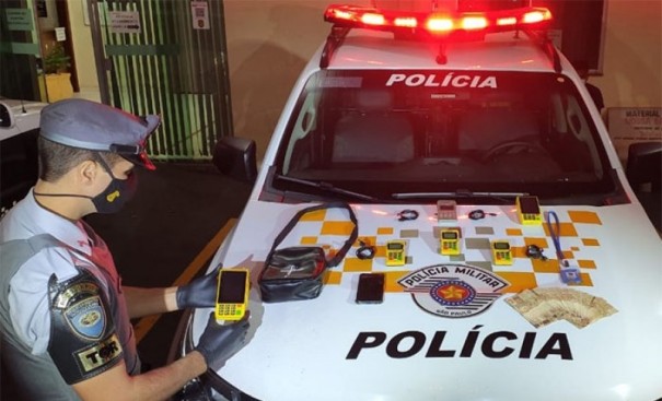 Suspeito de integrar quadrilha que aplica golpe em idosos � detido pela pol�cia rodovi�ria em Presidente Bernardes