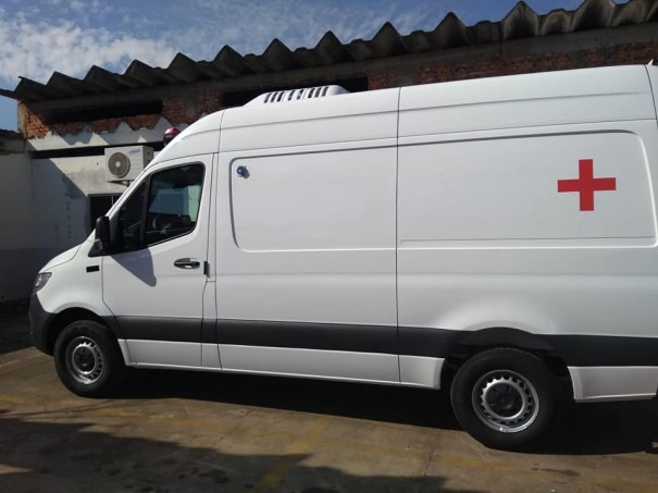 Parapu� adquire ambul�ncia semi UTI