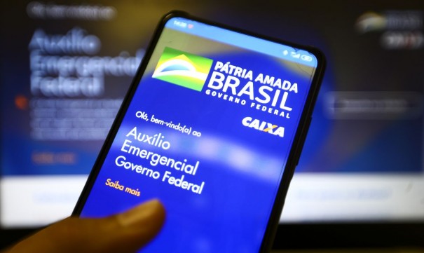 Caixa paga hoje auxlio emergencial a nascidos em junho