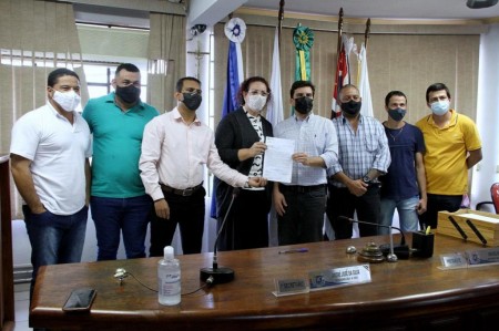 Deputado Vinícius Camarinha anuncia verba de R$ 200 mil para a Defesa Civil de Lucélia 