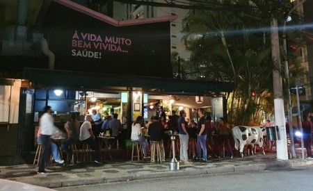 Prefeitura de SP vai exigir comprovante de vacinação contra Covid para entrada em eventos, shoppings e restaurantes