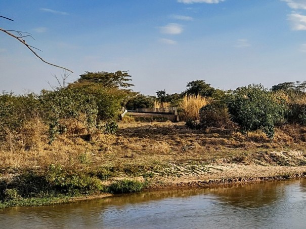 Justi�a intima Cart para consertar ponte desmoronada h� quase 6 anos sobre o Rio Santo Anast�cio na divisa entre Marab� Paulista e Presidente Vencesla