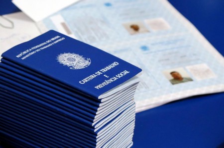 Programa de redução de jornada e salário chega ao fim, veja o que muda