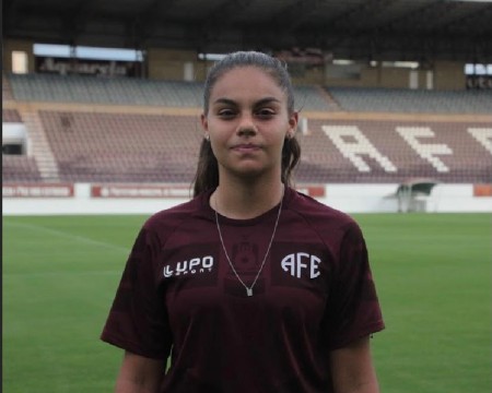 Atleta de Osvaldo Cruz é convocada para a Seleção Feminina de Futebol Sub-17