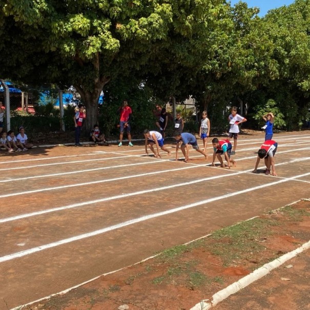 Equipe de atletismo de OC conquista vrias medalhas no festival de Atletismo Sub-14 em Tup