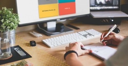 Estudantes do ensino superior podem concorrer a vagas de estágios com bolsa-auxílio de até R$ 800