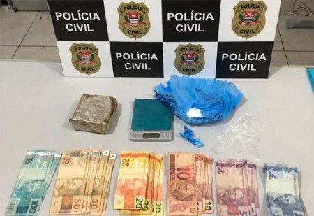 Polícia Civil apreende maconha, cocaína e dinheiro em residência de Parapuã