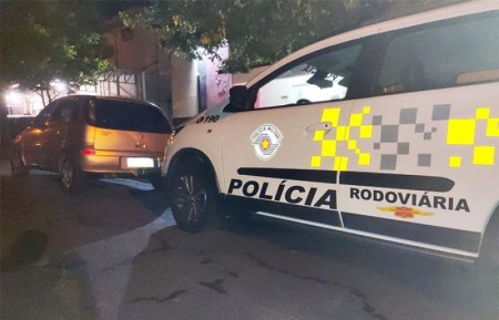 Polícia Rodoviária prende motorista por embriaguez ao volante na SP-294, em Adamantina