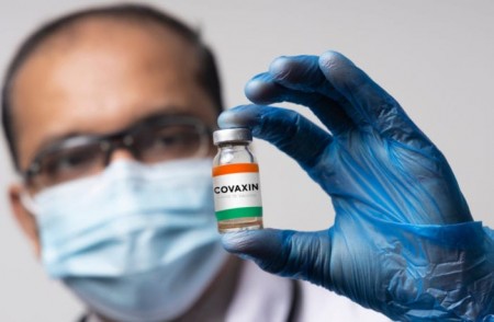 Farmacêutica decide pedir à Anvisa autorização para testes da fase 3 de vacina indiana