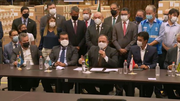 Em cerimnia em SP, Pazuello diz que vacinao contra a Covid-19 no pas comea nesta segunda