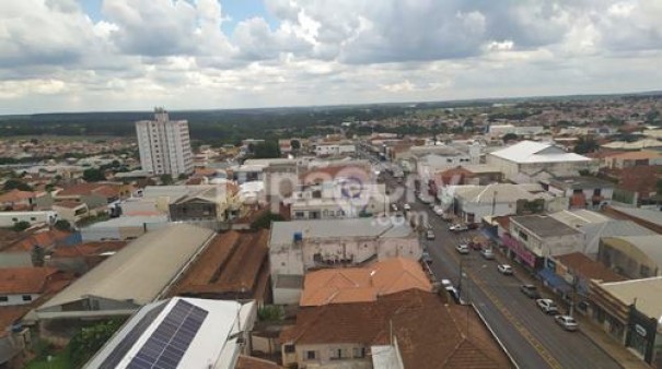 Tup muda horrio do comrcio, ter toque de recolher em espaos pblicos e mais restries