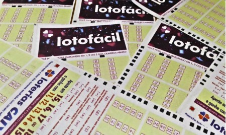Aposta realizada em Alfredo Marcondes acerta todos os 15 números da Lotofácil e fatura prêmio de R$ 1,3 milhão
