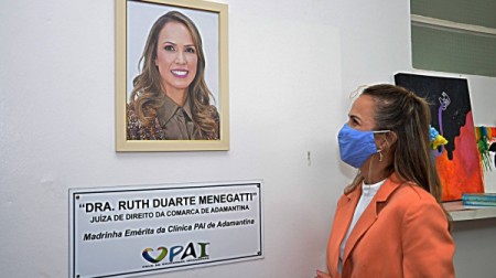Juíza Ruth Menegatti é homenageada como Madrinha Emérita da Clínica PAI Nosso Lar