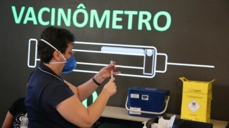 Governo de SP lança o site Vacina Já para pré-cadastro da campanha de imunização contra Covid-19