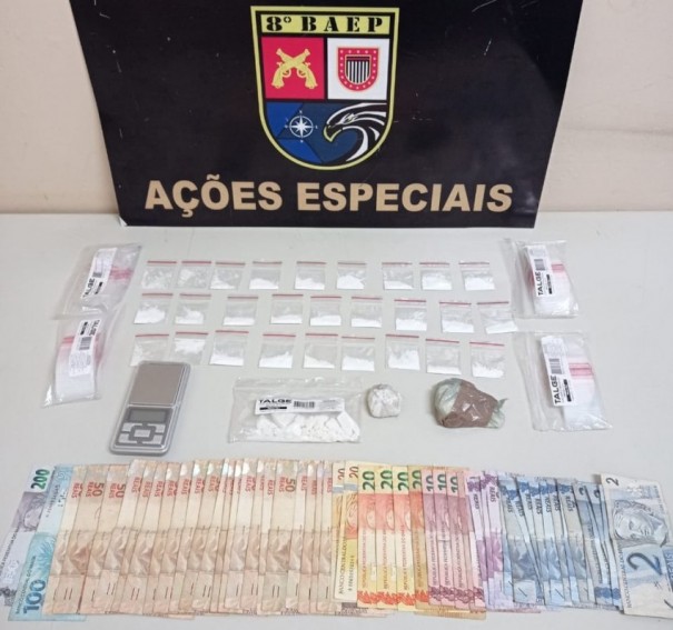 Propriet�rio de lanche e entregador s�o denunciados por tr�fico de drogas e acabam presos pela Pol�cia Militar, em Presidente Prudente