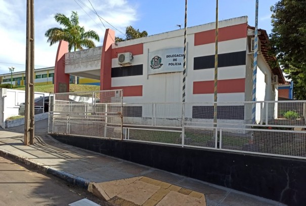 Filha atira e mata o pr�prio pai ap�s presenciar m�e ser agredida, em Ribeir�o dos �ndios