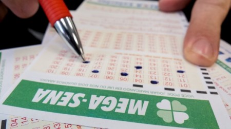 Aposta da Mega-Sena realizada em Adamantina faz 5 acertos e ganha prêmio de R$ 89 mil