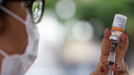 Covid-19: média de mortes no país atinge menor nível desde fevereiro, diz Fiocruz