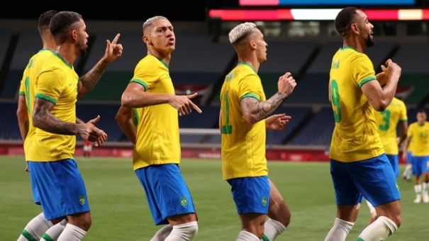 Brasil domina Egito e, com gol de Matheus Cunha, avan�a para pegar o M�xico na semifinal das Olimp�adas
