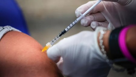 Osvaldo Cruz vacina hoje pessoas de 37 a 39 anos contra a Covid-19