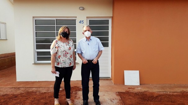 Deputado Bragato visita Salmour�o e recebe reivindica��es