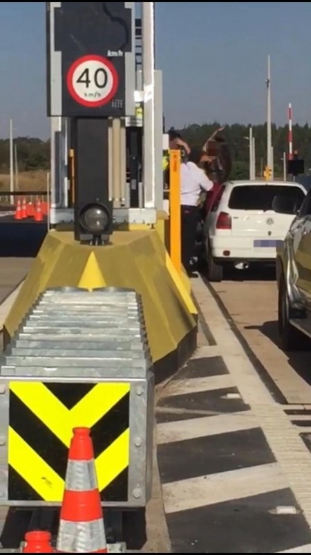 Confusão é registrada em nova praça de pedágio na SP-294, em Parapuã