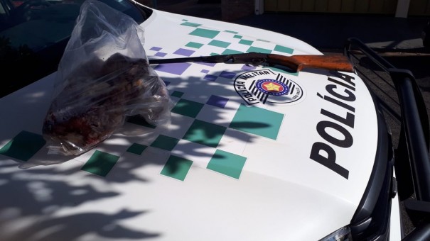 Homem recebe multa de mais de R$ 2,7 mil por ter em dep�sito carne de capivara